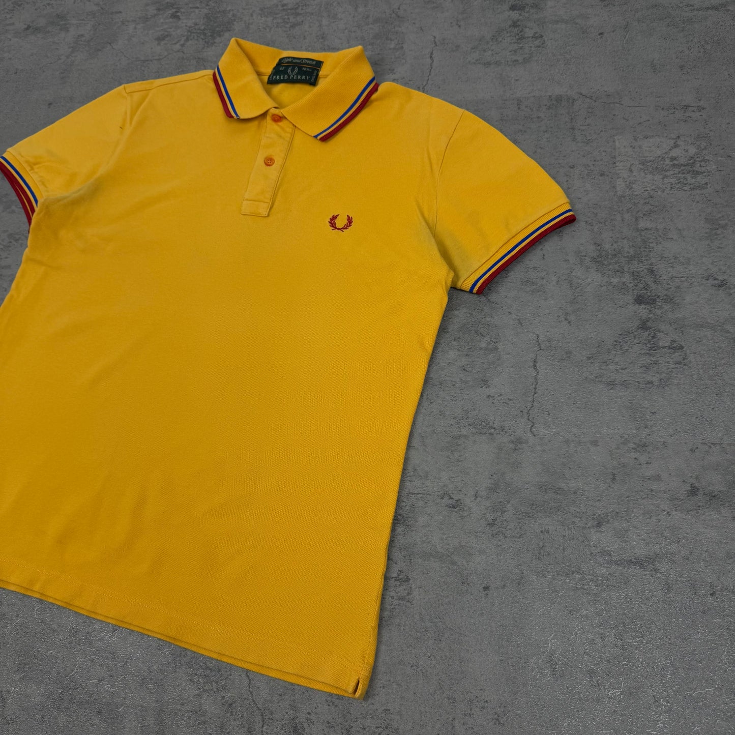 Fred Perry Polo Shirt - M