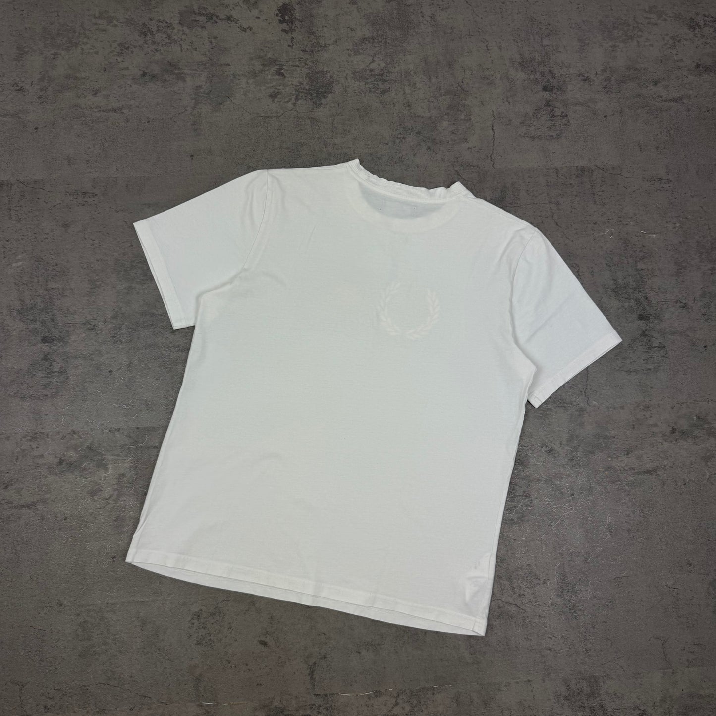 Fred Perry Big Logo T-Shirt - L
