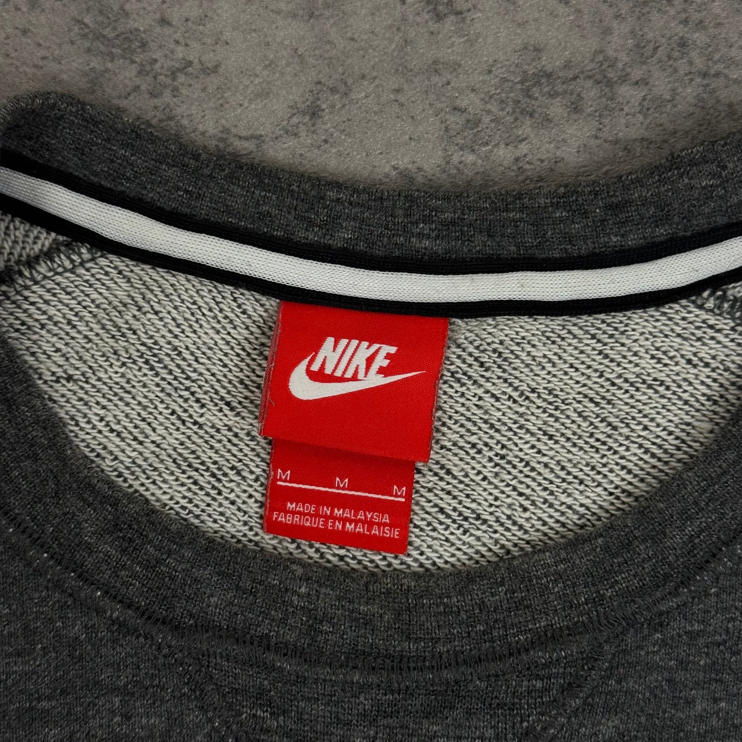 Nike Pullover - M