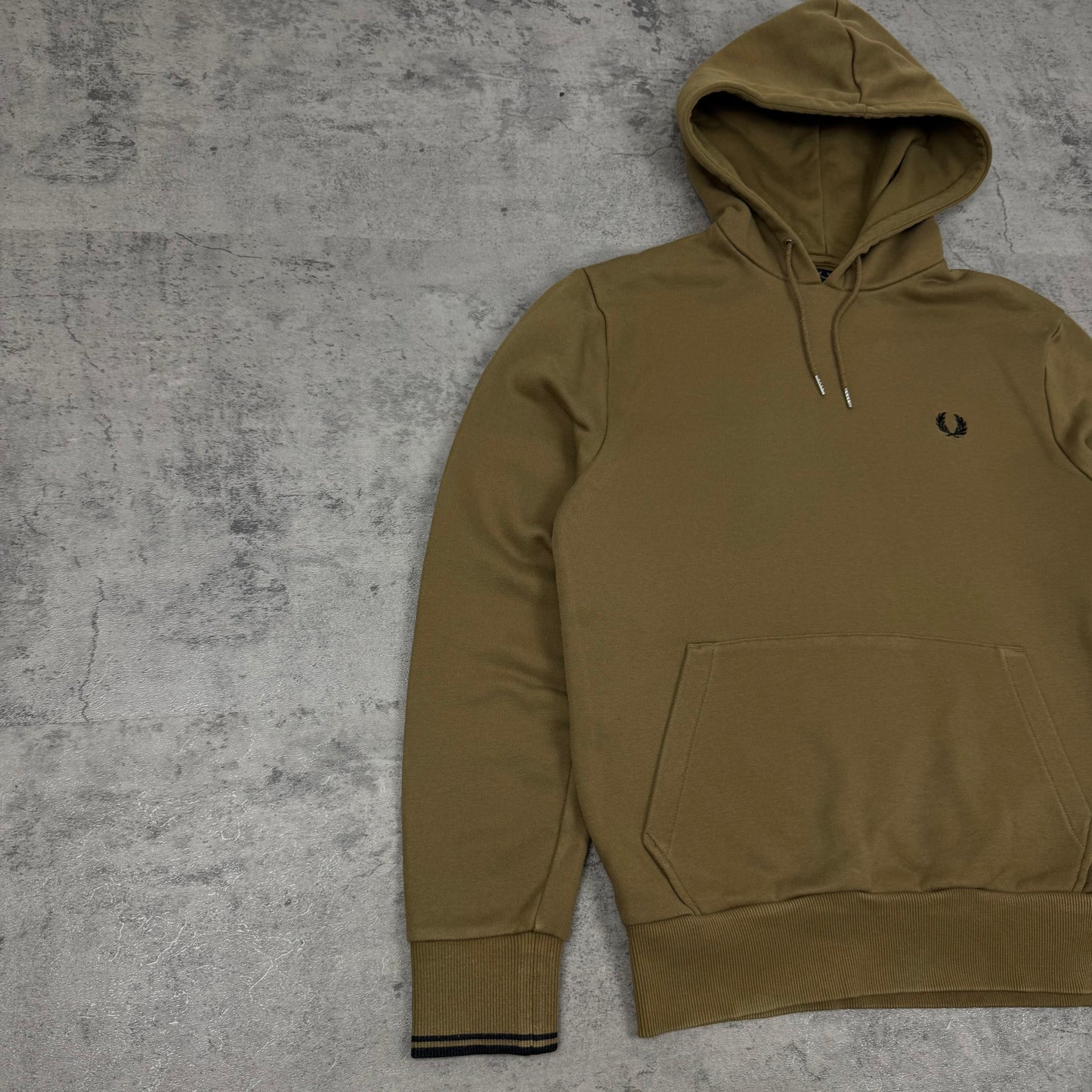 Fred Perry Hoodie - M