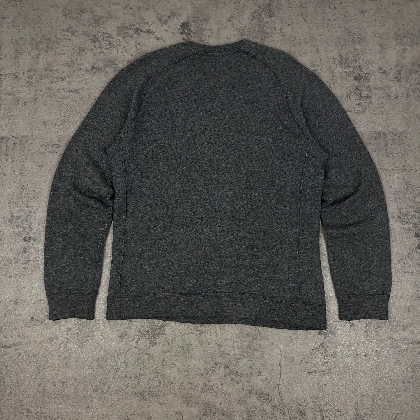 Nike Pullover - M