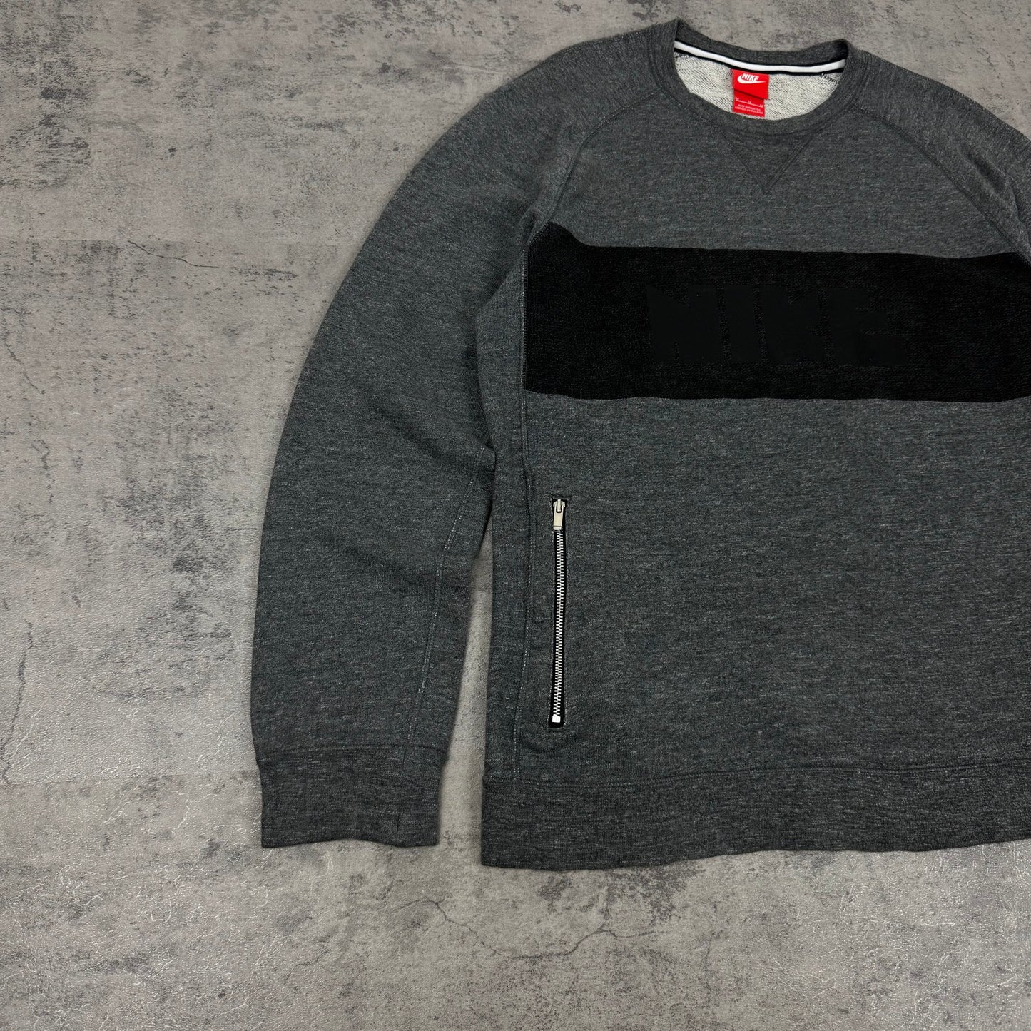 Nike Pullover - M