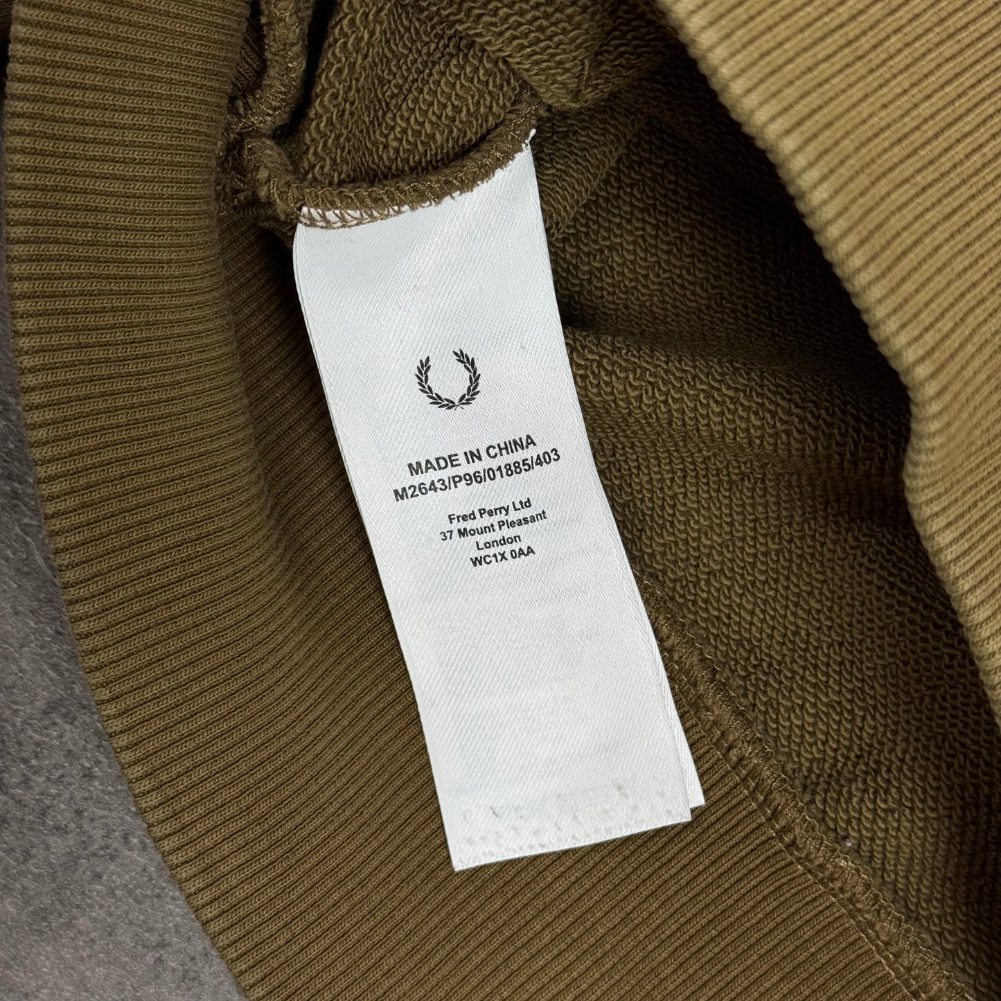 Fred Perry Hoodie - M