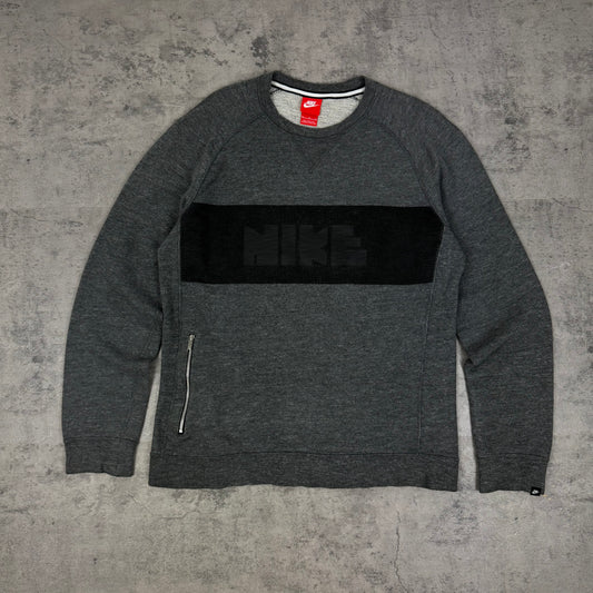 Nike Pullover - M