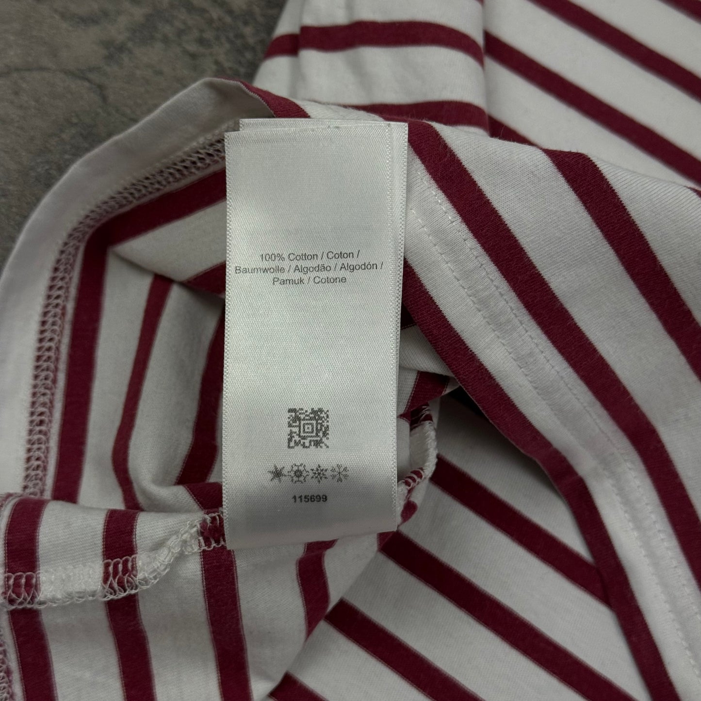 Fred Perry T-Shirt - L