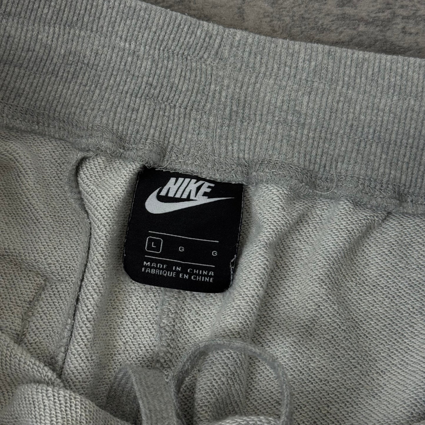Nike Sport Joggers - L