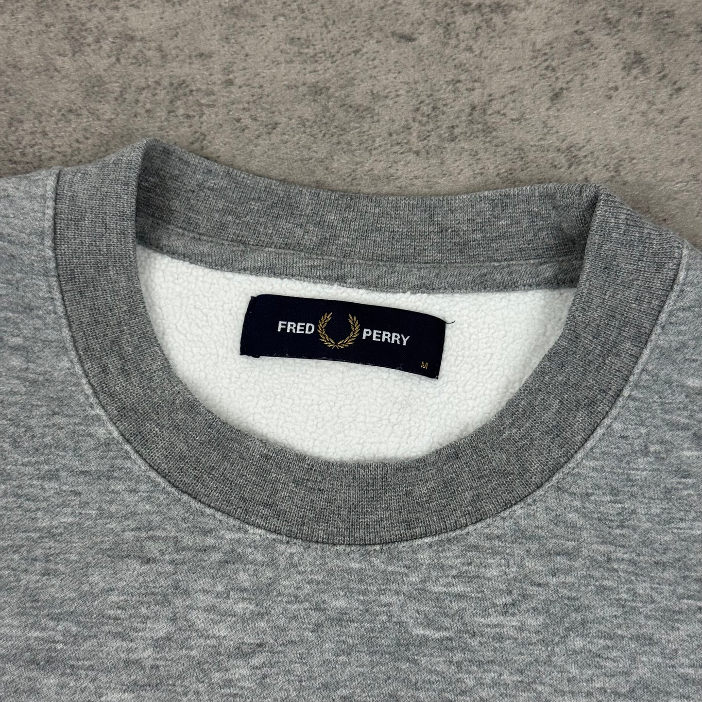 Fred Perry Pullover - M