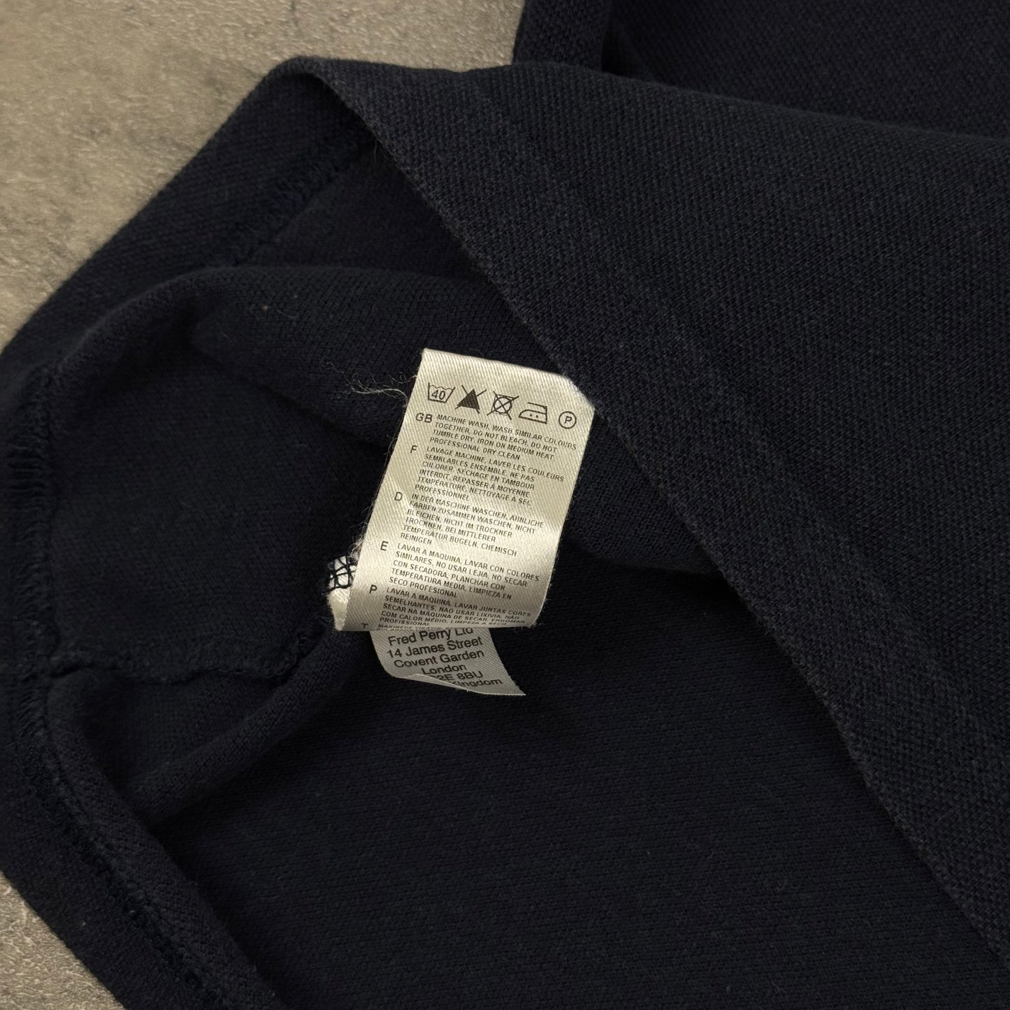 Fred Perry Polo Shirt - L