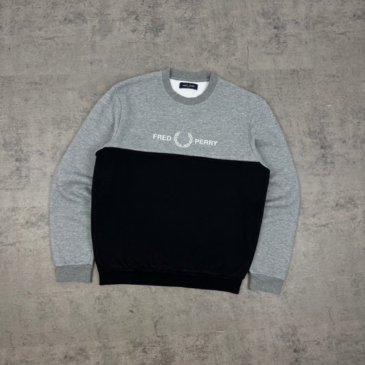 Fred Perry Pullover - M