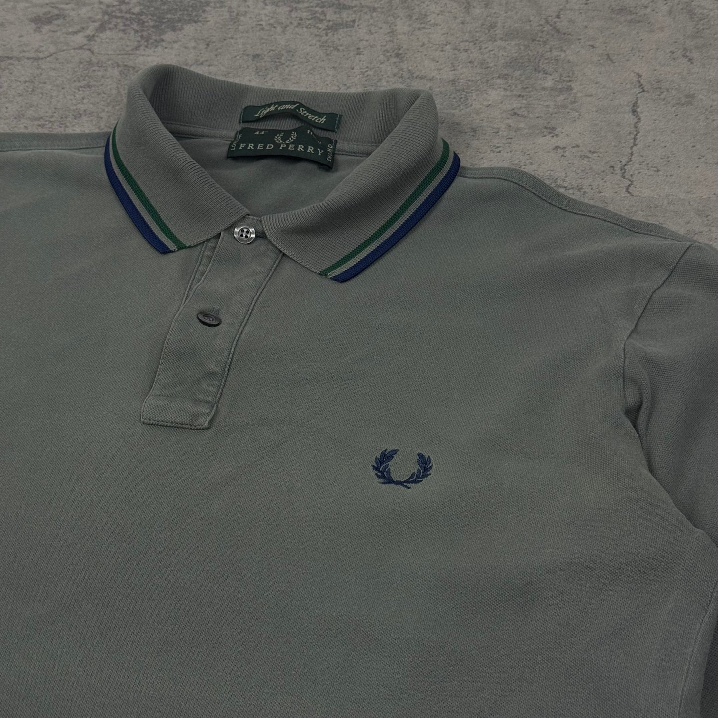 Fred Perry Long Sleeve - M