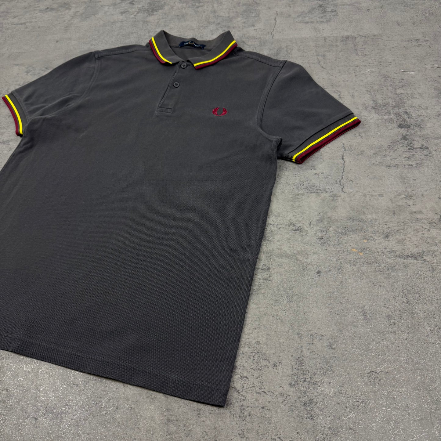 Fred Perry Polo Shirt - M