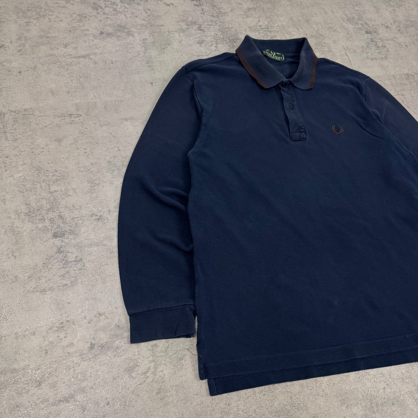 Fred Perry Long Sleeve - M