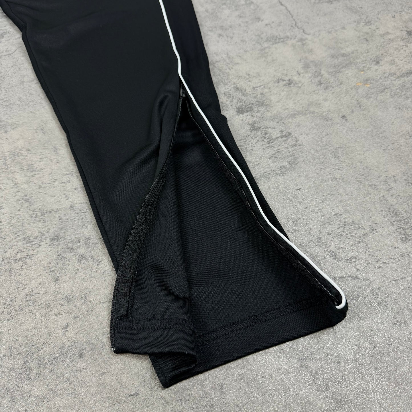 Adidas Sport Joggers - M