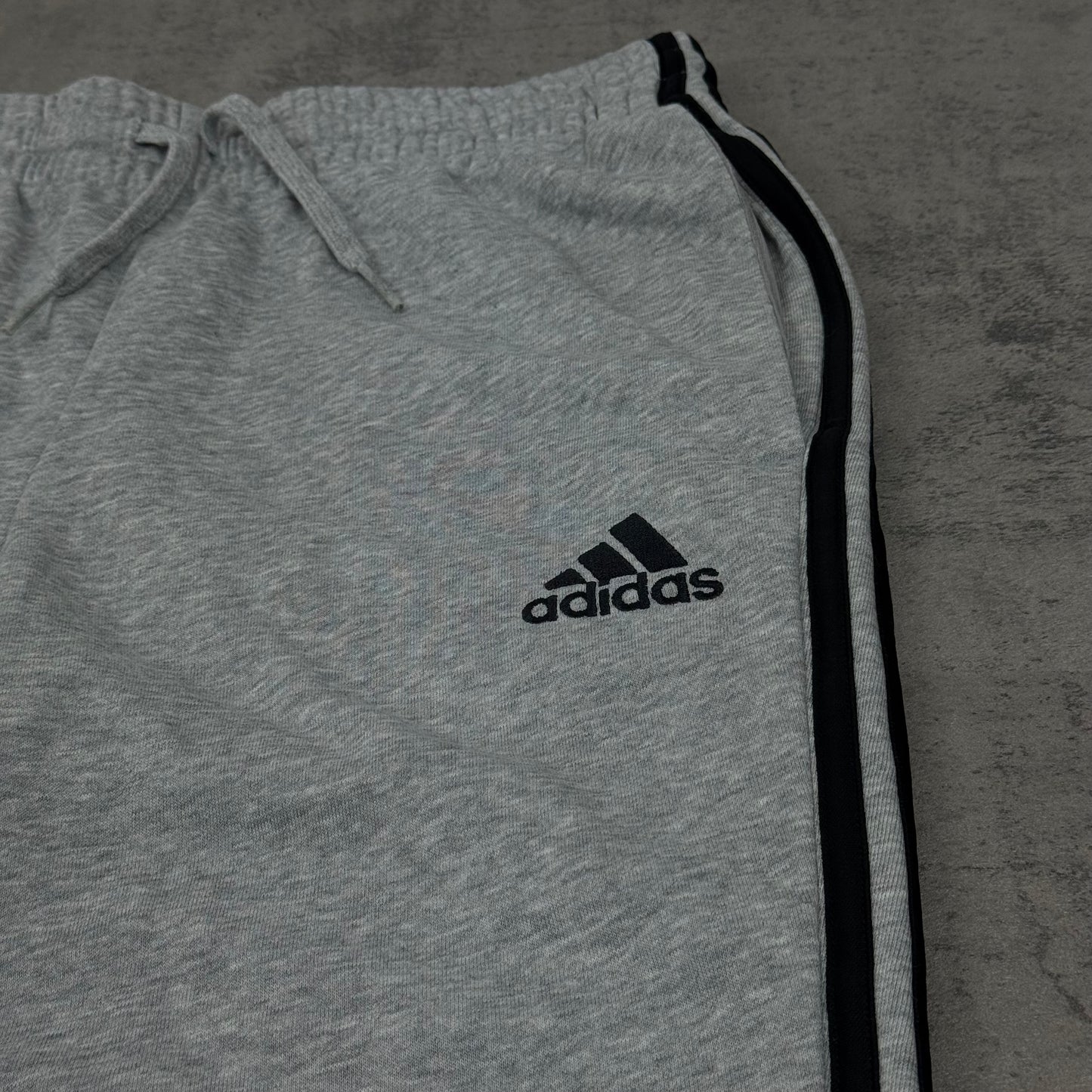 Adidas Sport Joggers - M