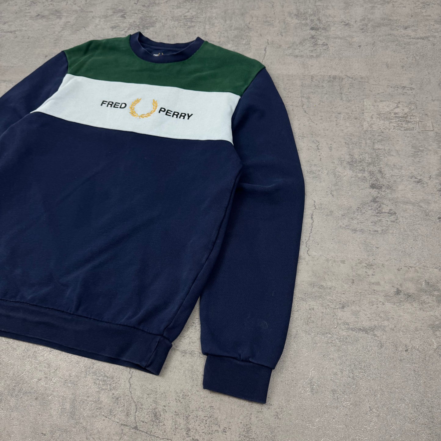 Fred Perry Big Logo Pullover - S