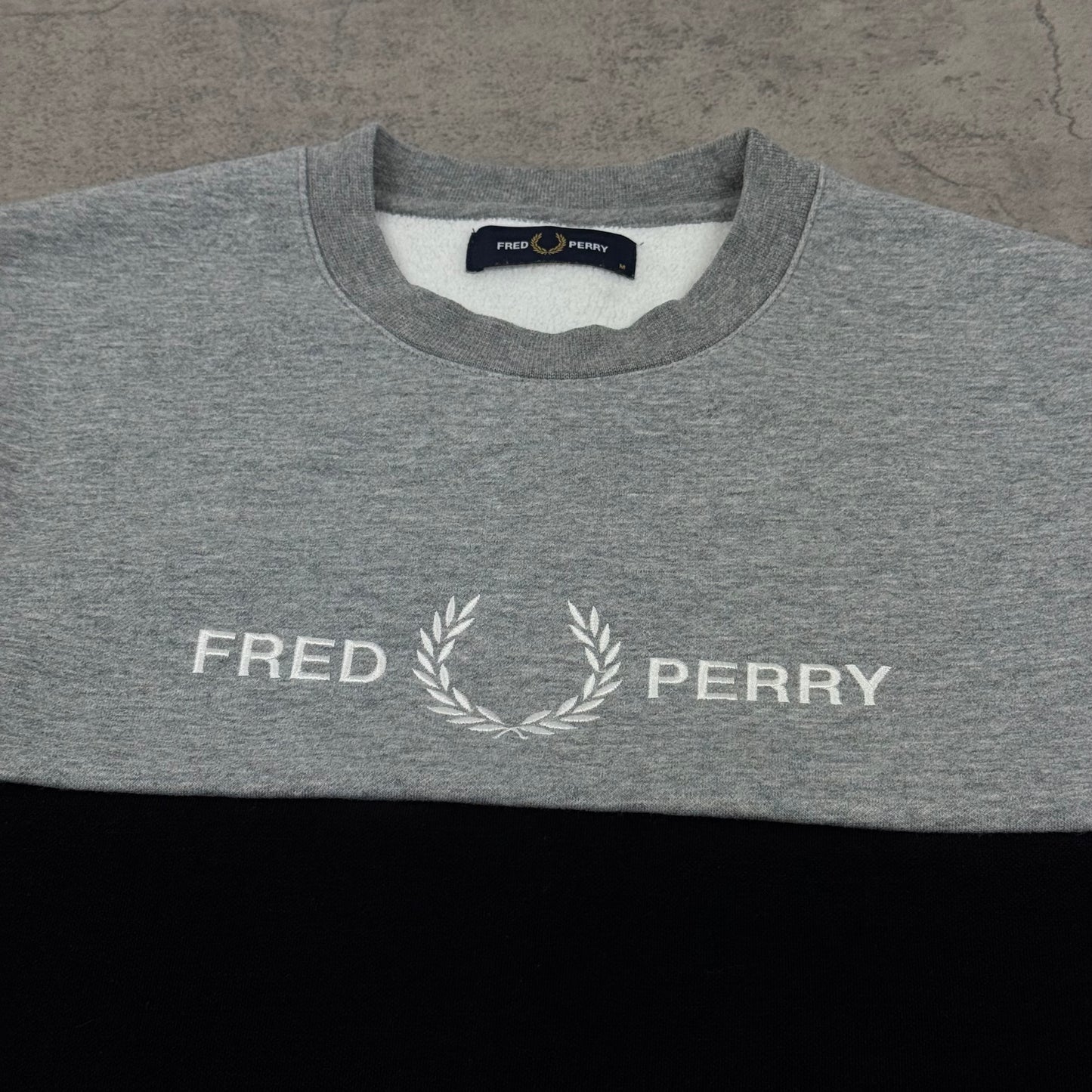 Fred Perry Pullover - M