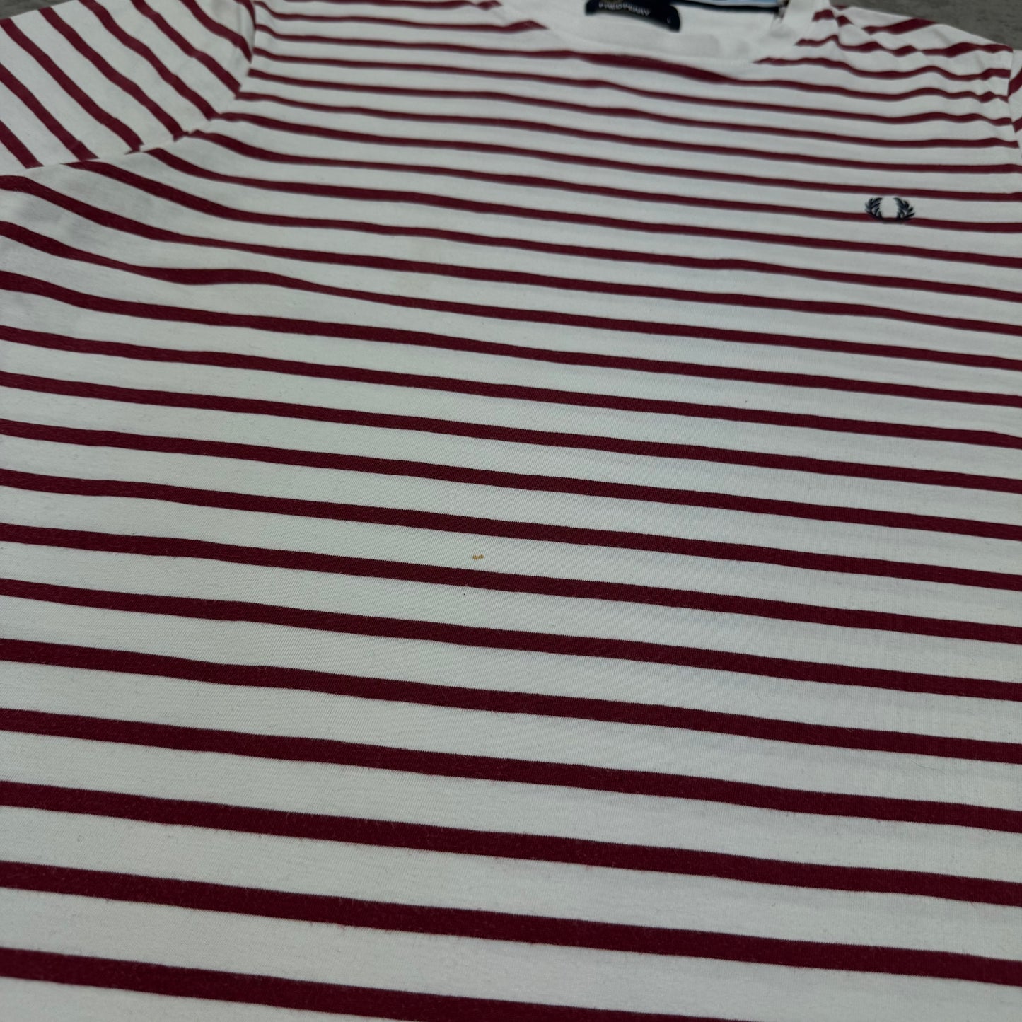 Fred Perry T-Shirt - L