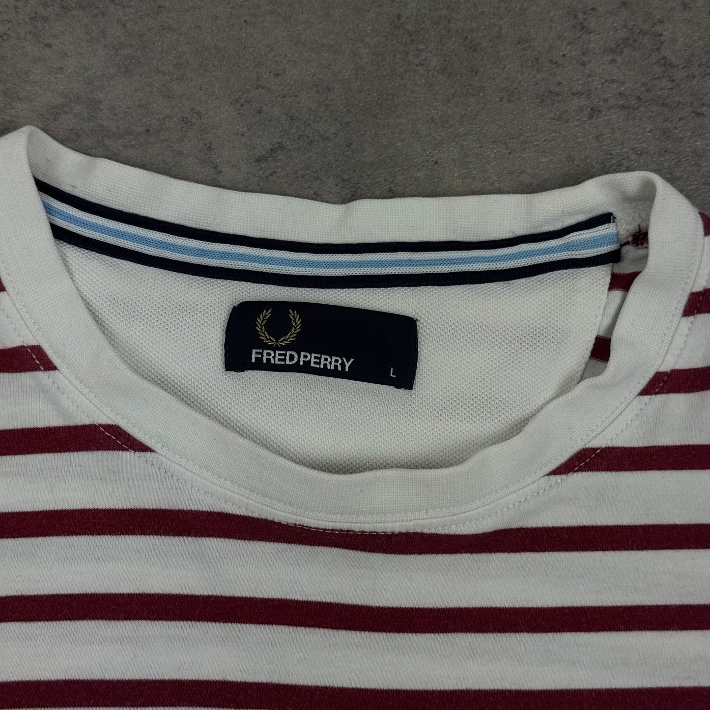Fred Perry T-Shirt - L