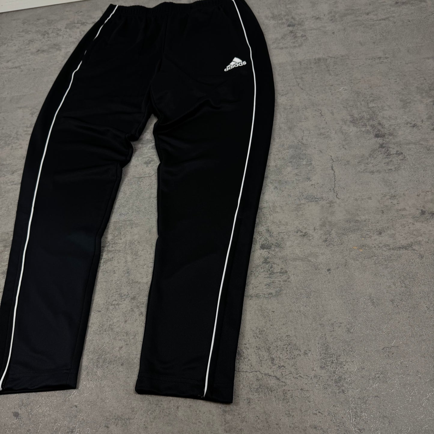Adidas Sport Joggers - M