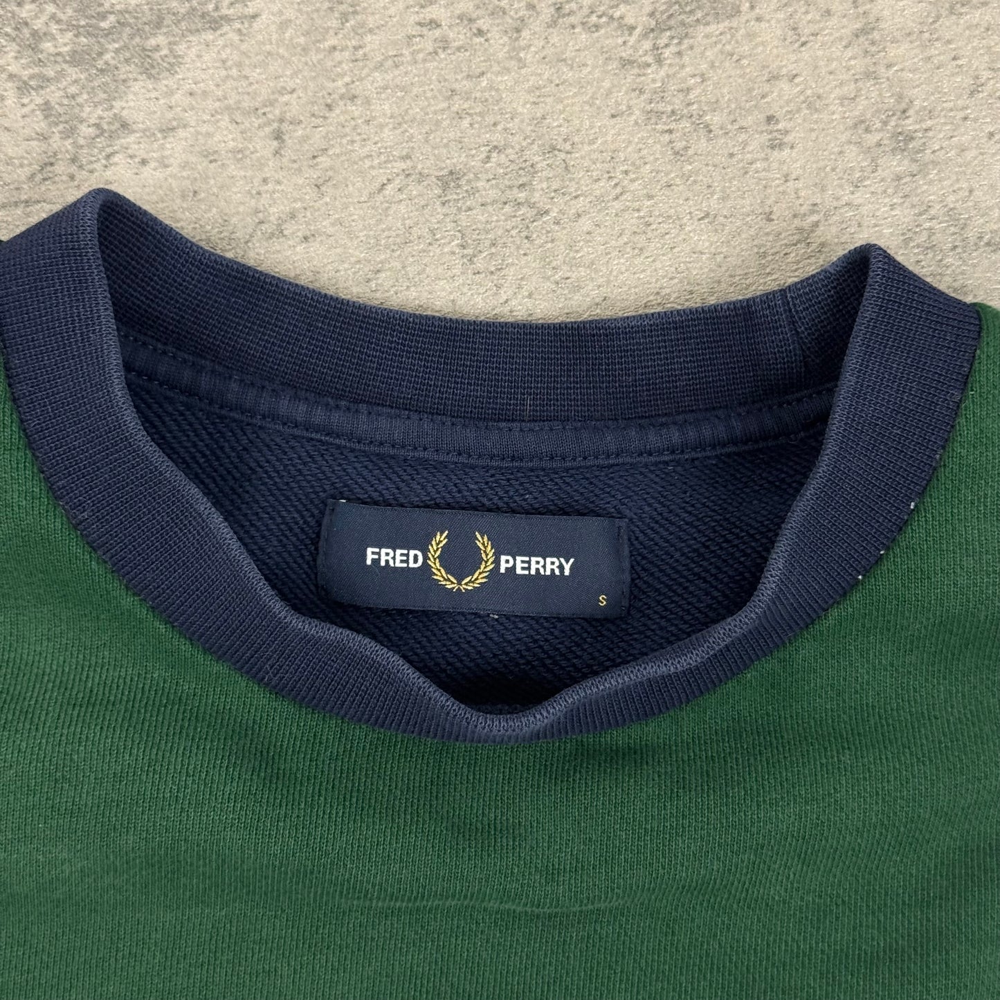 Fred Perry Big Logo Pullover - S