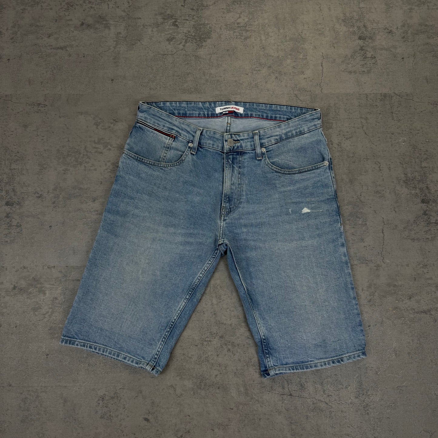 Tommy Hilfiger Denim Shorts (W33)