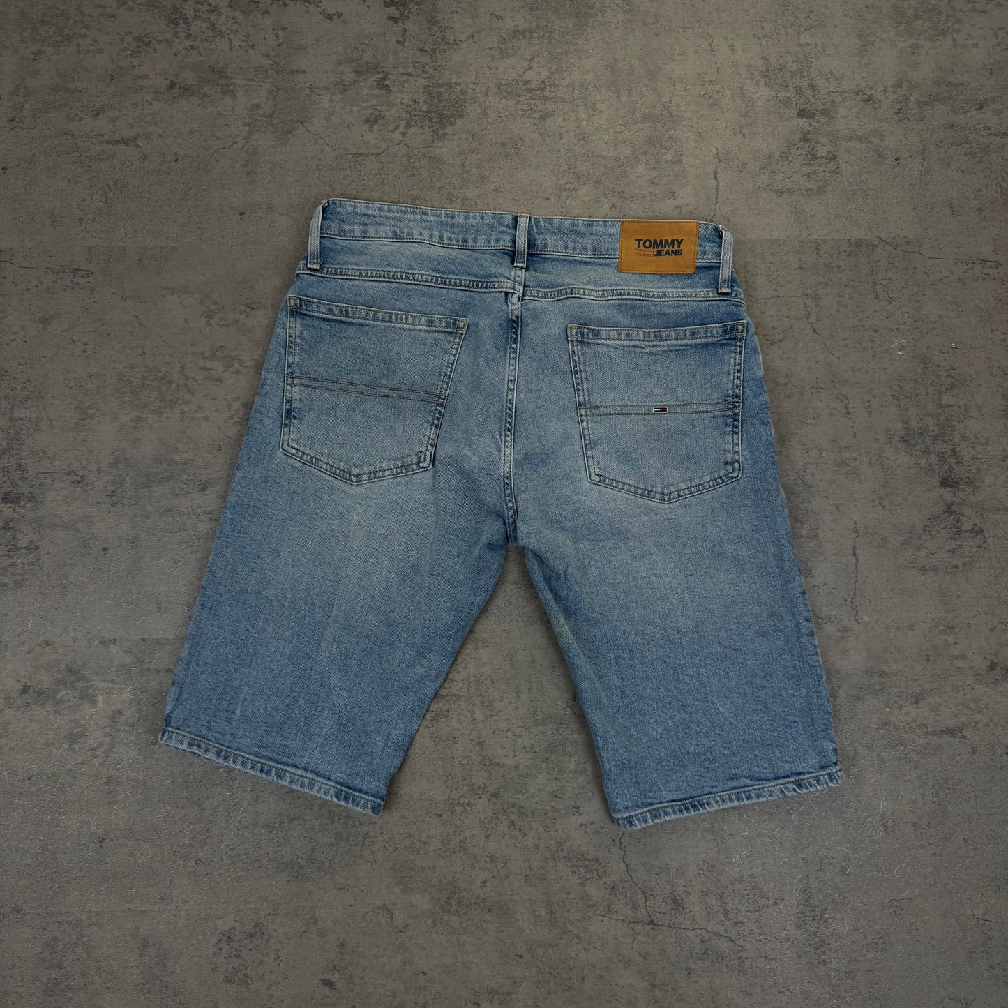 Tommy Hilfiger Denim Shorts (W33)
